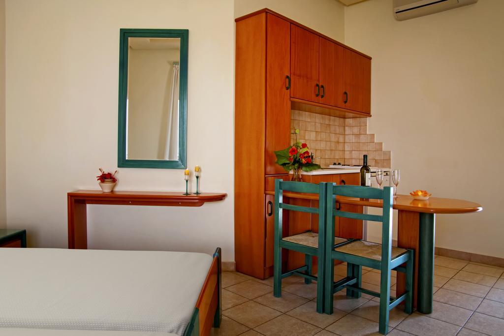 Aparthotel Papadakis à Georgioúpoli Extérieur photo